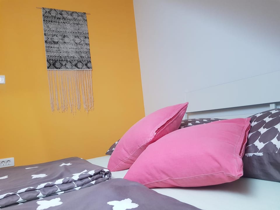 Thirsty River Rooms Hostel in Bovec