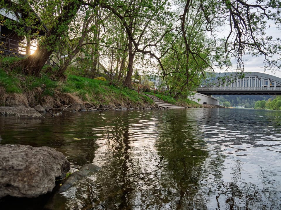 Nearby landmark, Spring, Day, Natural landscape, River view