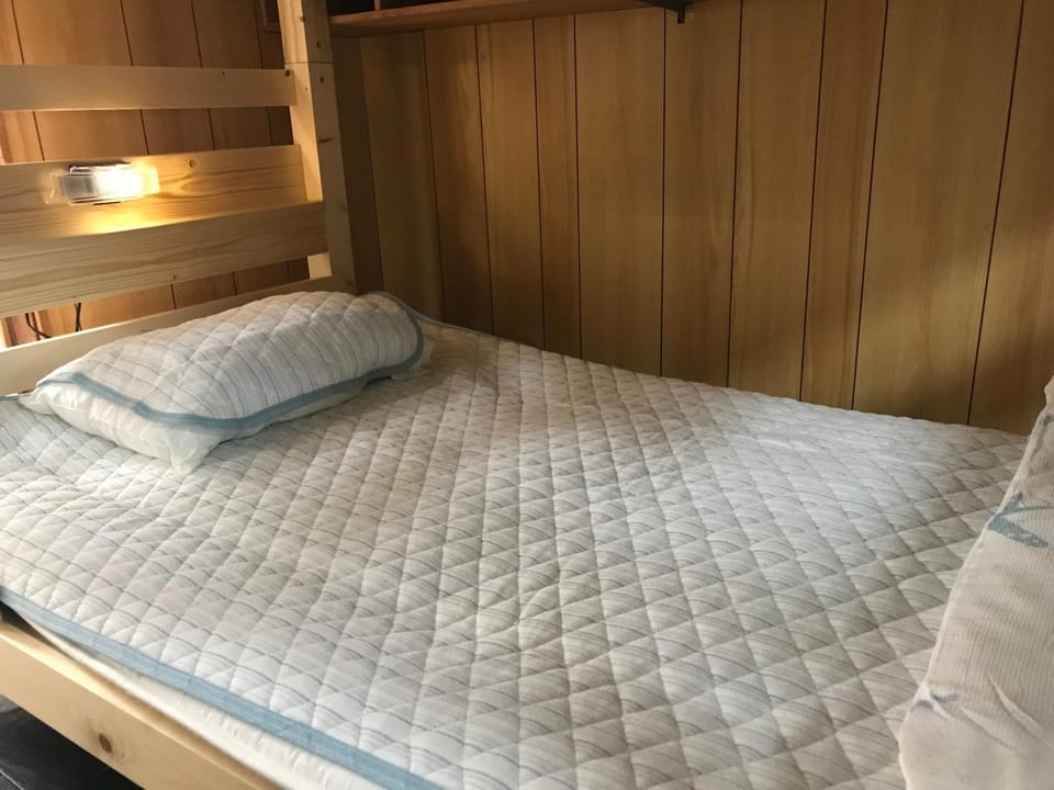 Guest House OkiniⅡ Bed and Breakfast in Osaka