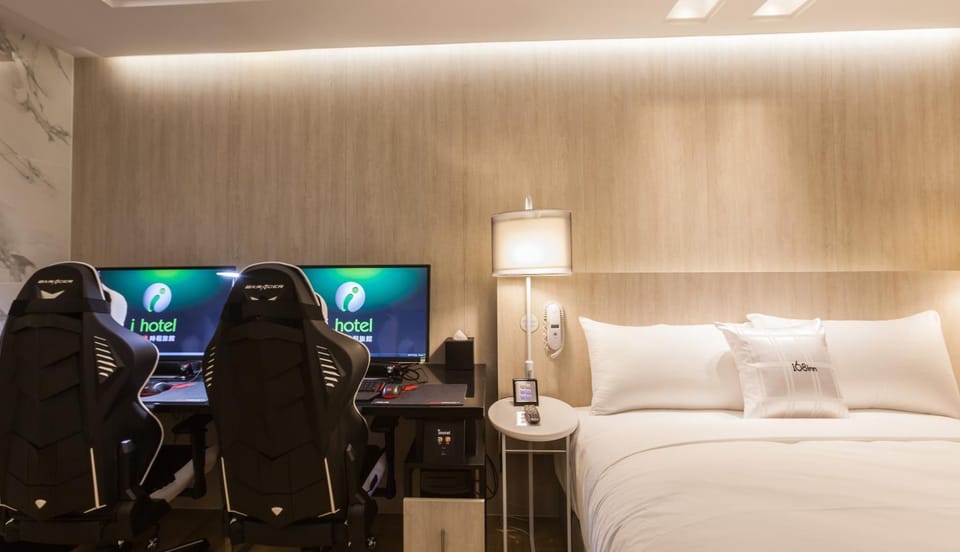 Photo of the whole room