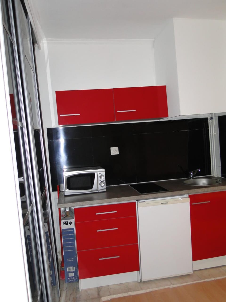 Appartement ENTRE TROCADERO et CHAMPS ELYSES Apartment in Paris