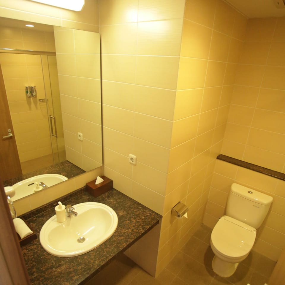 Sancrest Residence Deltamas Hotel in West Java