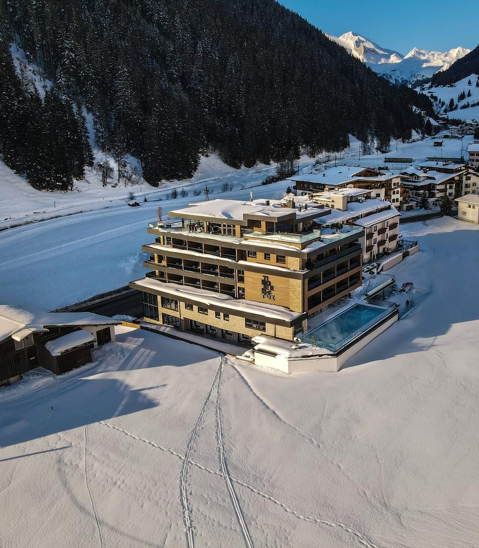 Property building, Winter