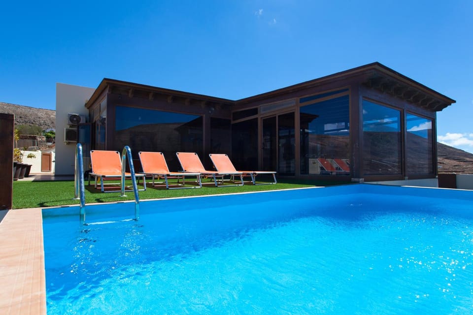Casa Guisguey Country House in Maxorata