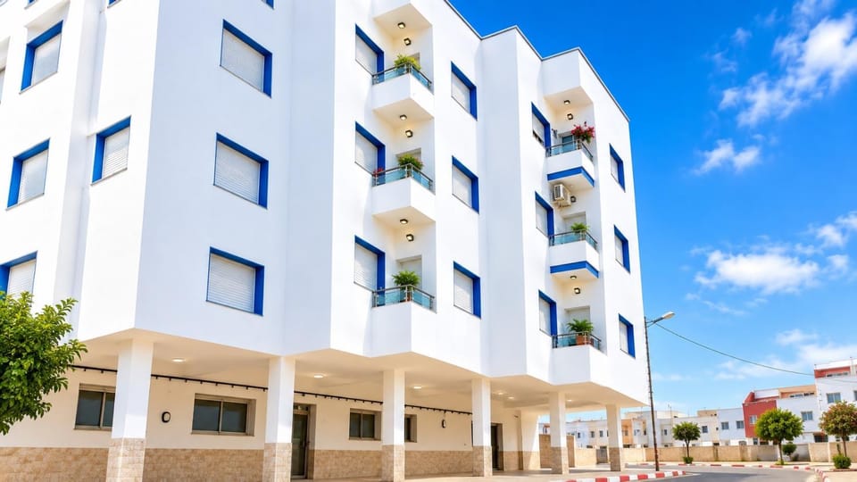 Property building, Street view