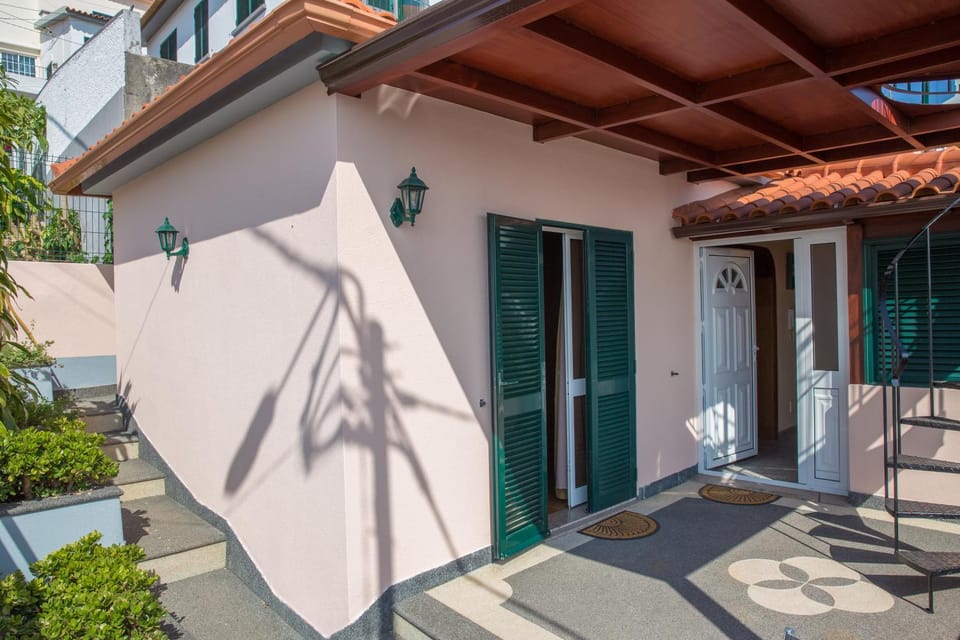 Rochinha House House in Funchal