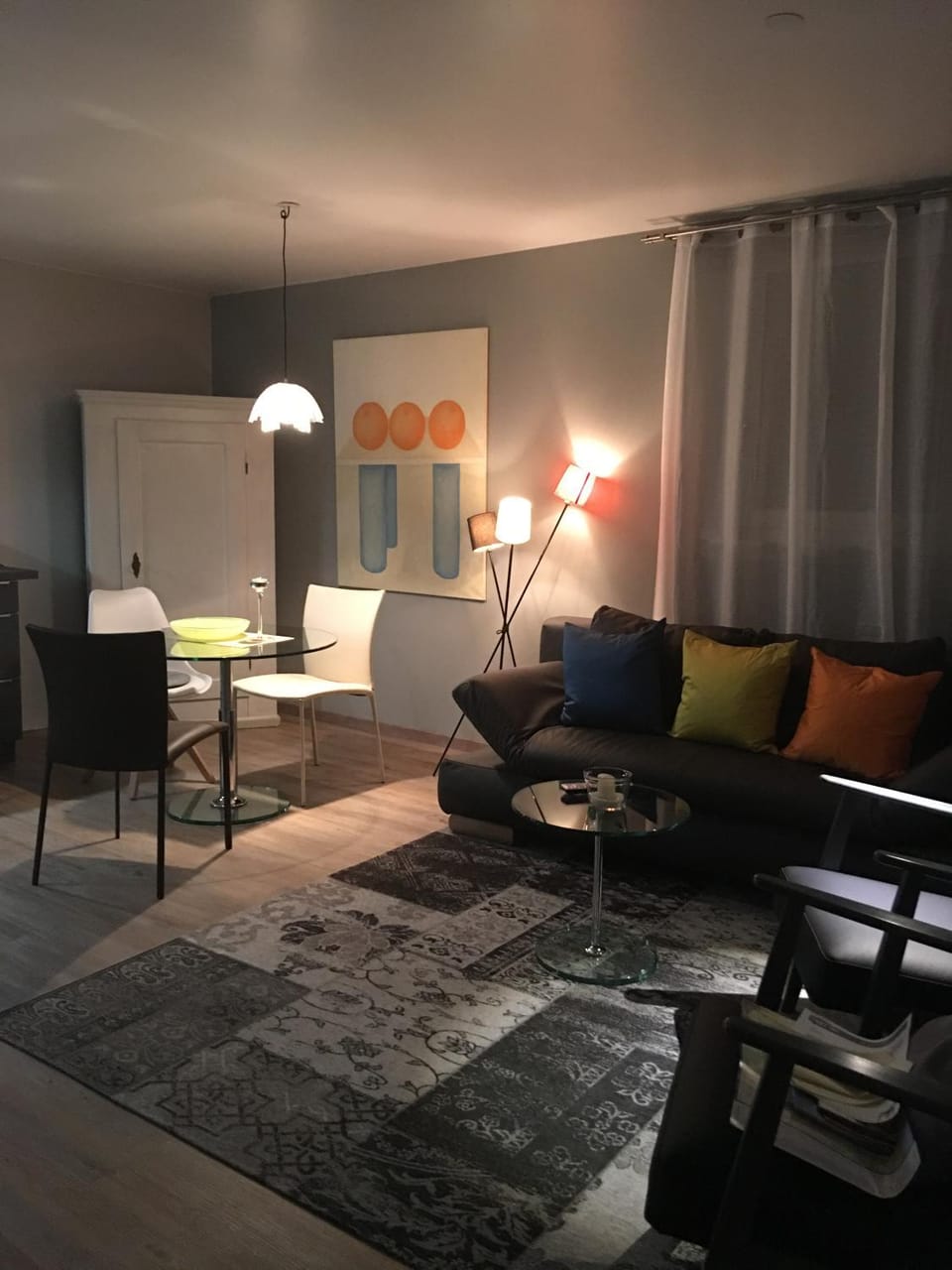 Living room, Seating area