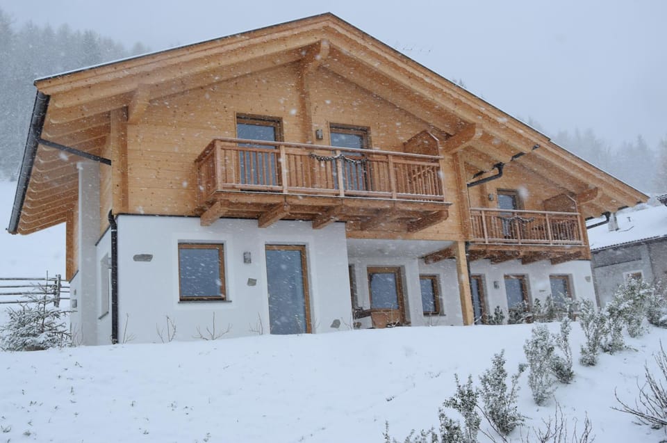 Property building, Winter