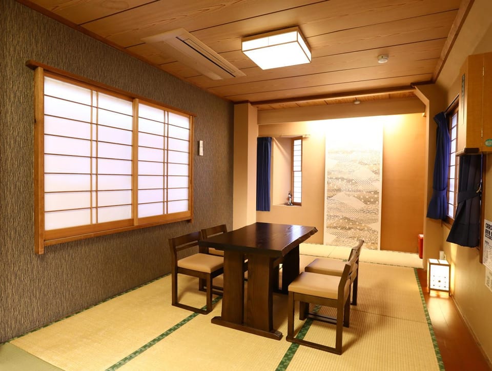 Ryokan Kamogawa Asakusa Ryokan in Japan