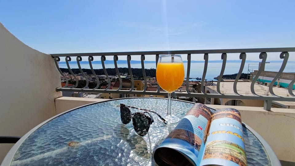 View (from property/room), Balcony/Terrace, Sea view