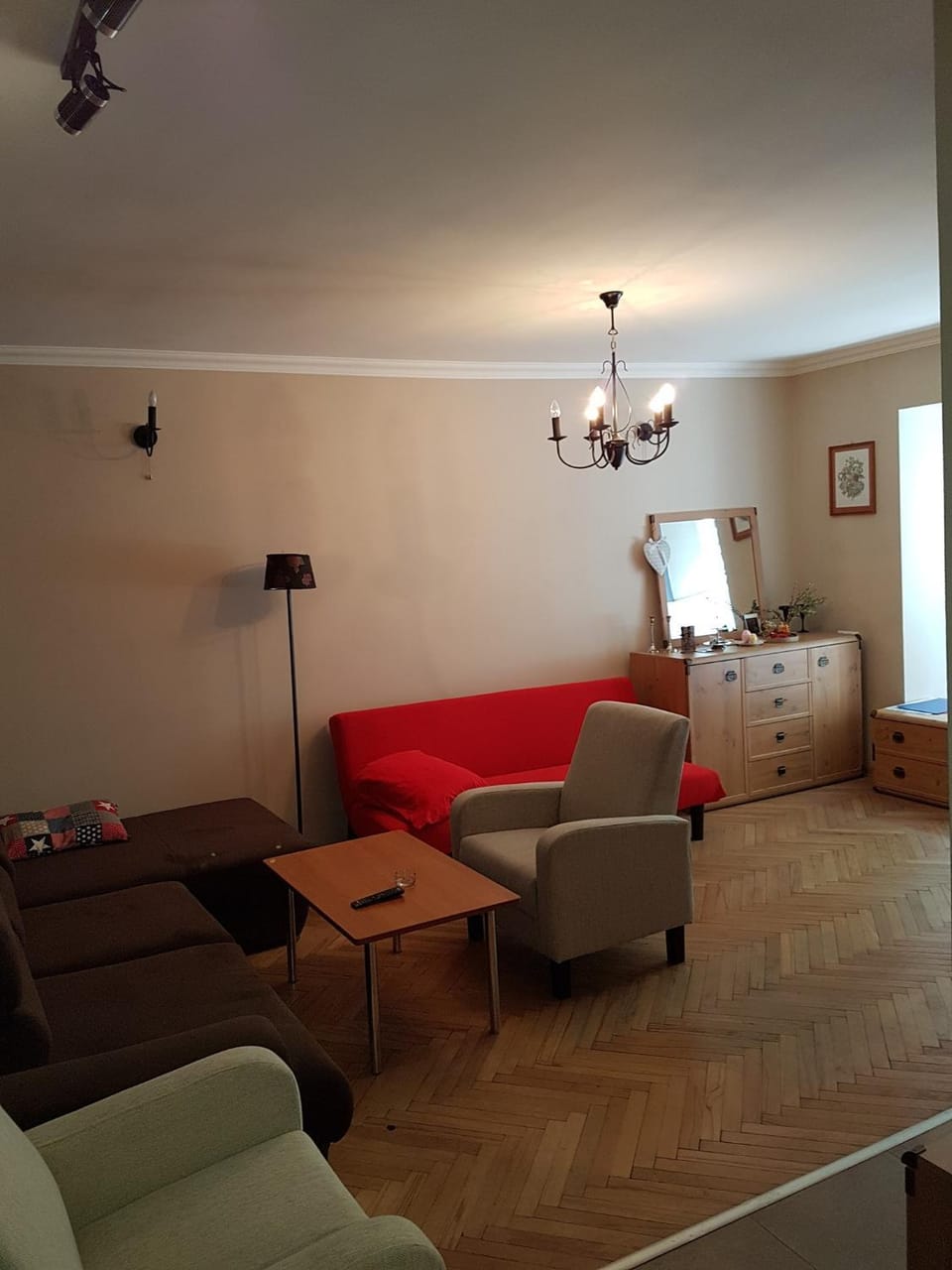 Photo of the whole room
