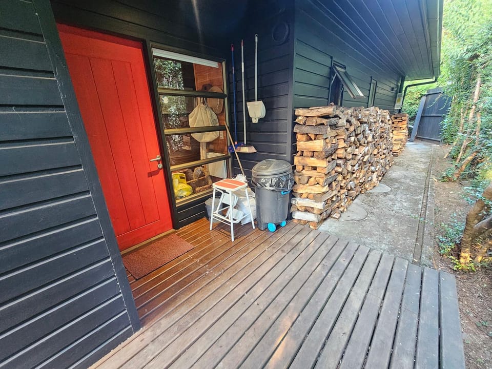 Casa Orilla Lago House in Los Ríos, Chile