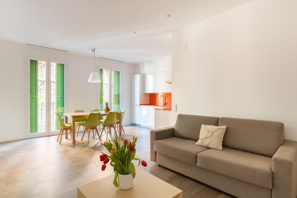 Living room, Seating area, Dining area, kitchen