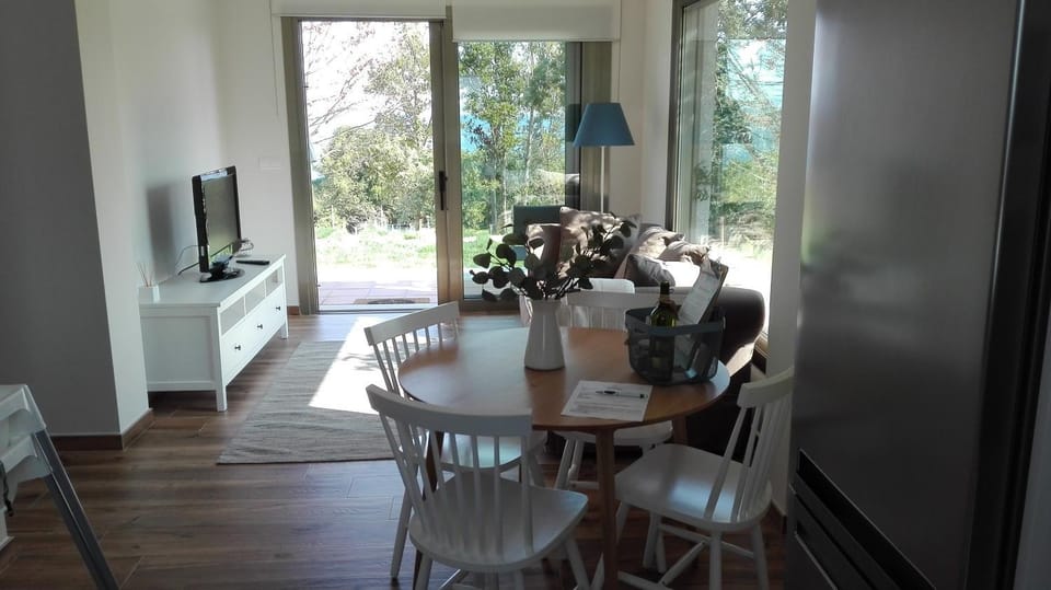 Living room, Photo of the whole room, Dining area