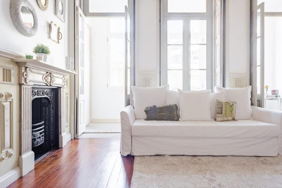 Get a Unique and Luxury Flat Apartment in Porto