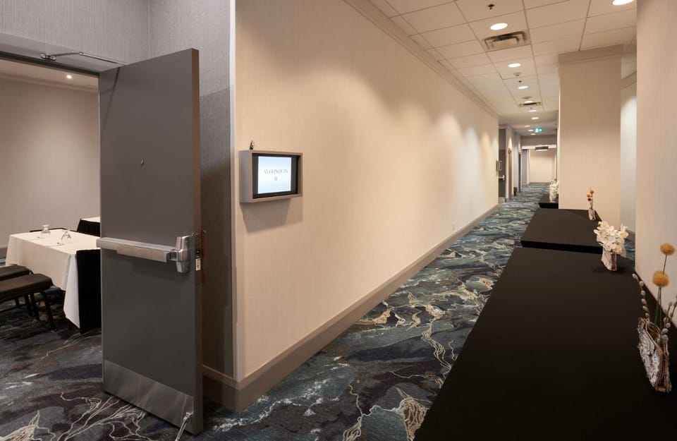 Meeting/conference room