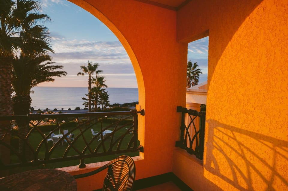 Property building, Balcony/Terrace