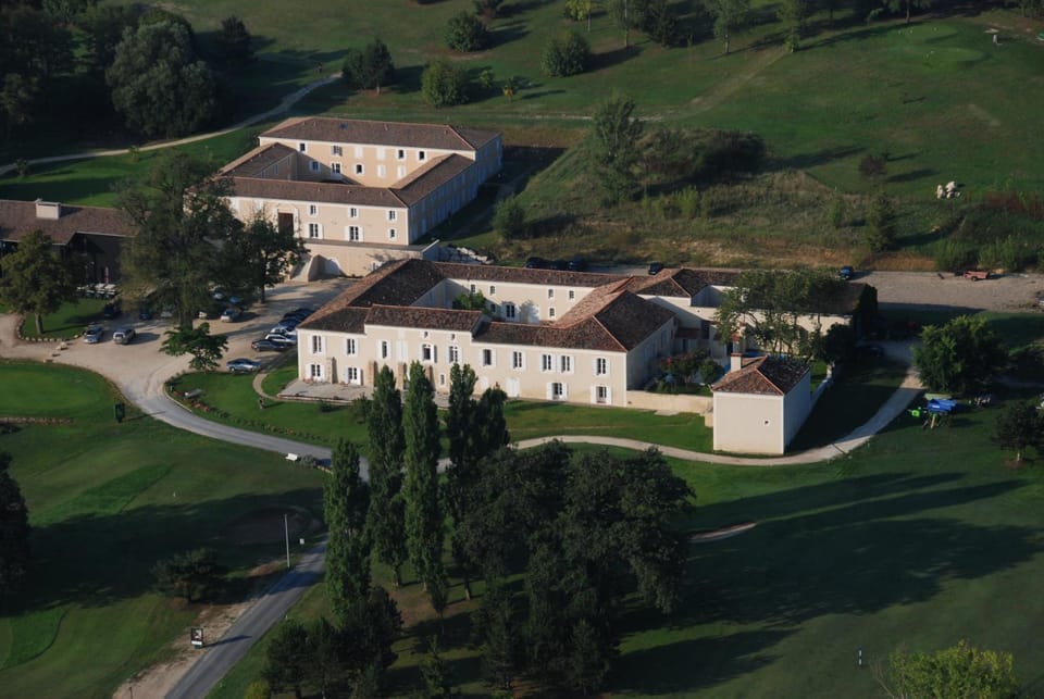 Property building, Bird's eye view