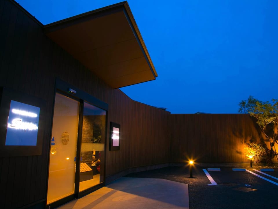 Property building, Night