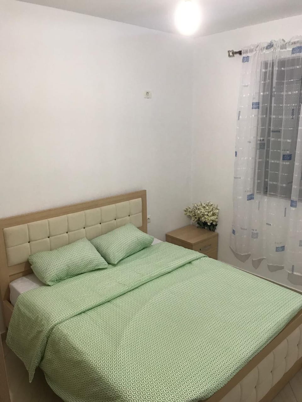Bed, Photo of the whole room, Bedroom, Family