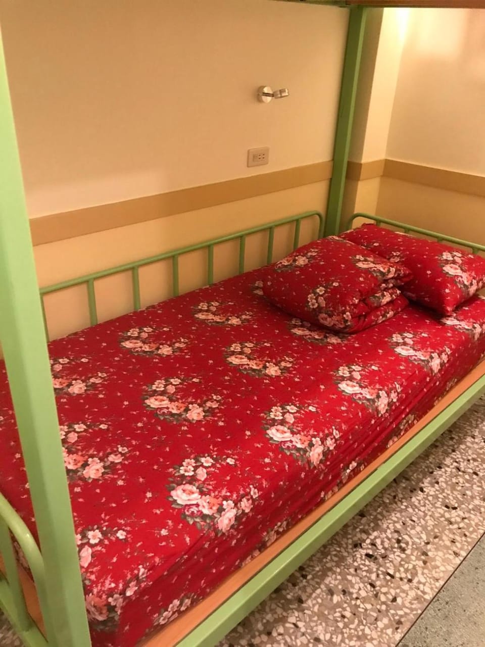 bunk bed