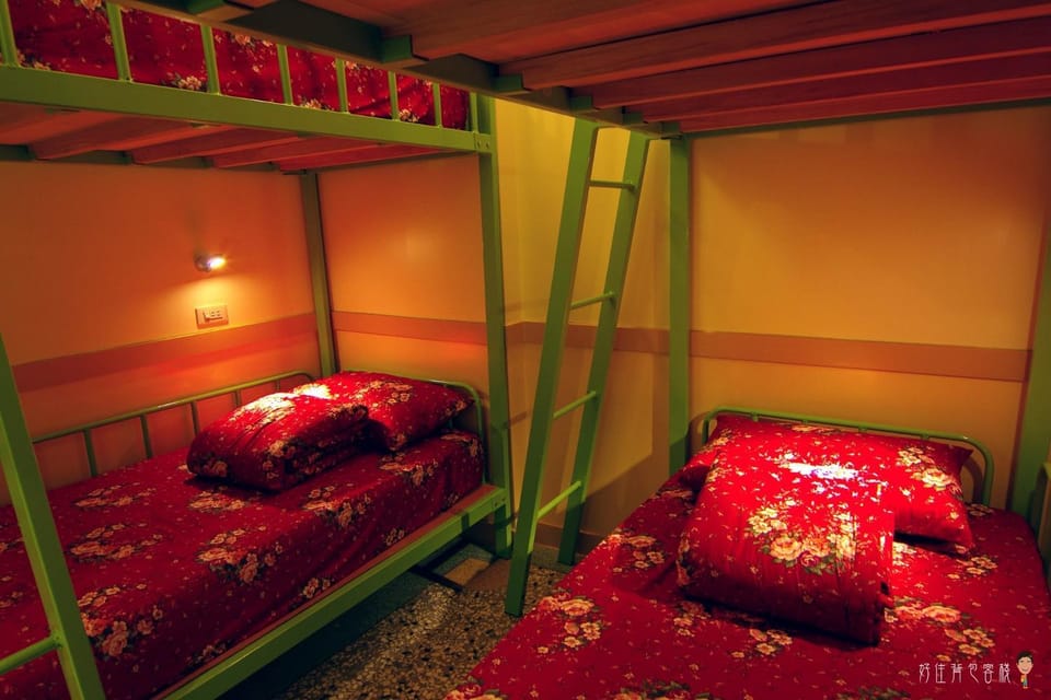 bunk bed