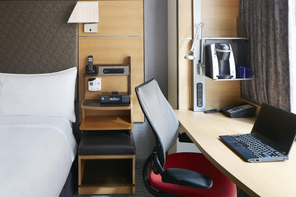 Seating area, Bedroom