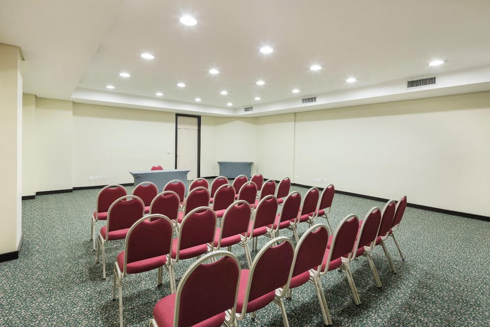 Business facilities, Meeting/conference room