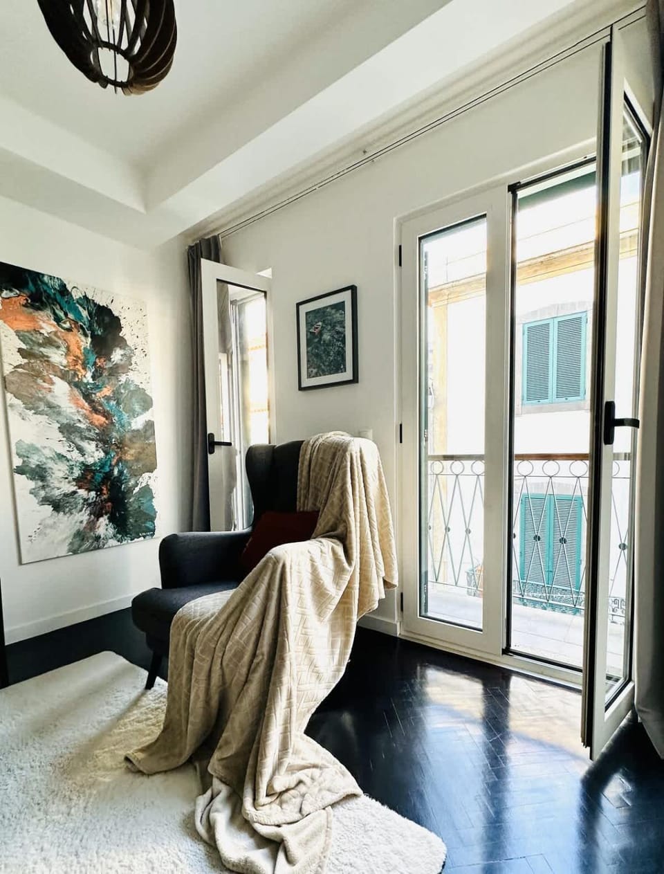 Artist Loft - Modern Stay in Historic Old Town Apartment in Funchal