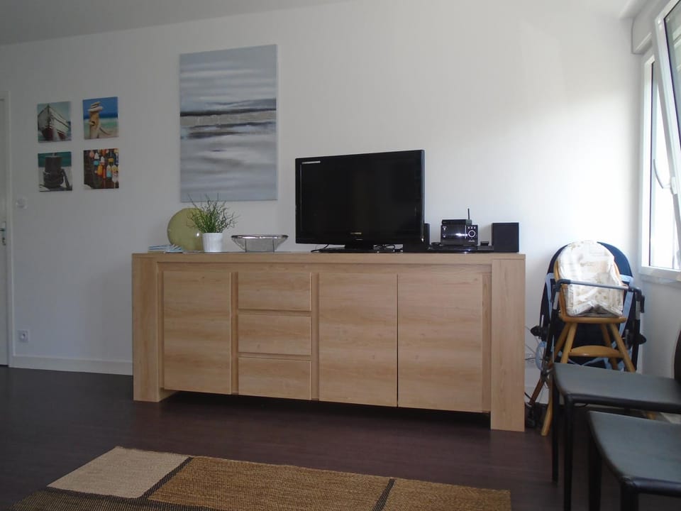 TV and multimedia, Living room