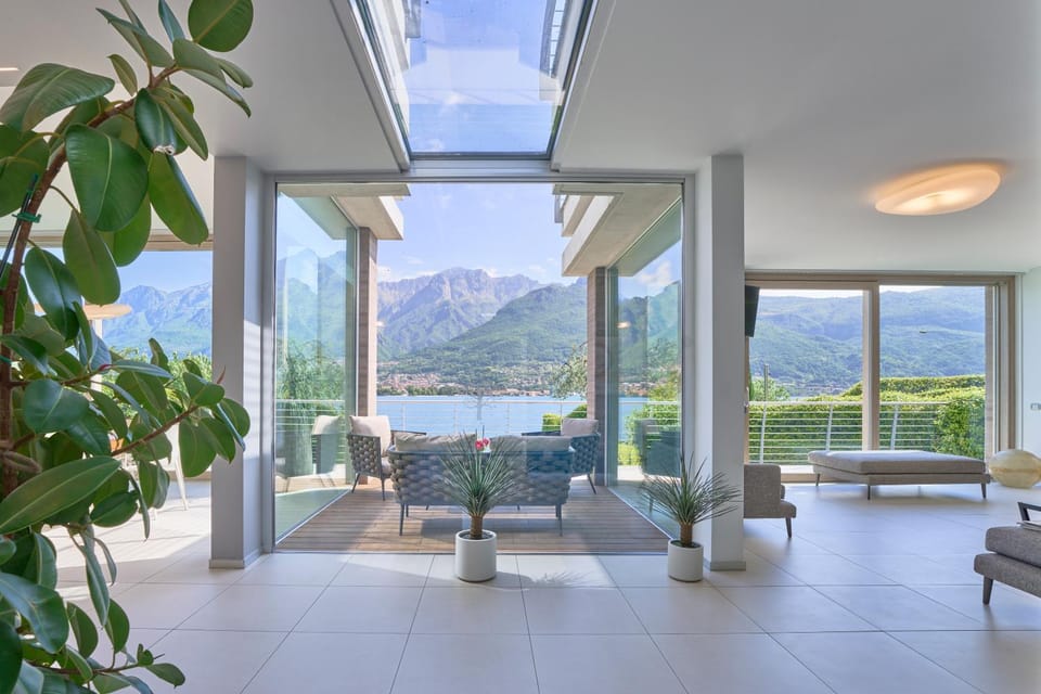 Natural landscape, Living room