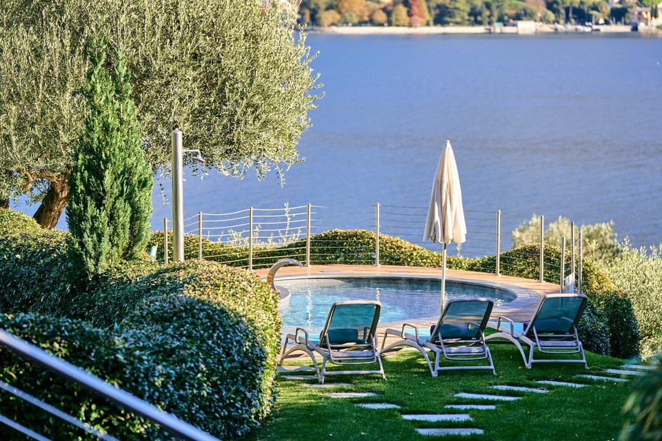 Spring, Day, Natural landscape, Activities, Garden, Garden view, Lake view, Swimming pool