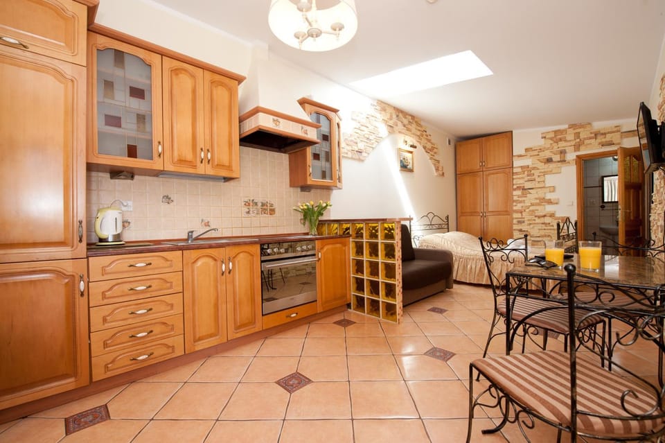 Kitchen or kitchenette, Photo of the whole room