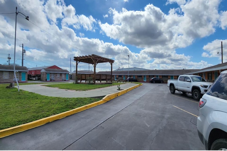 Property building, Parking