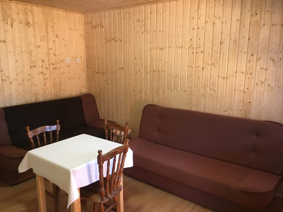 Dining area, Bedroom
