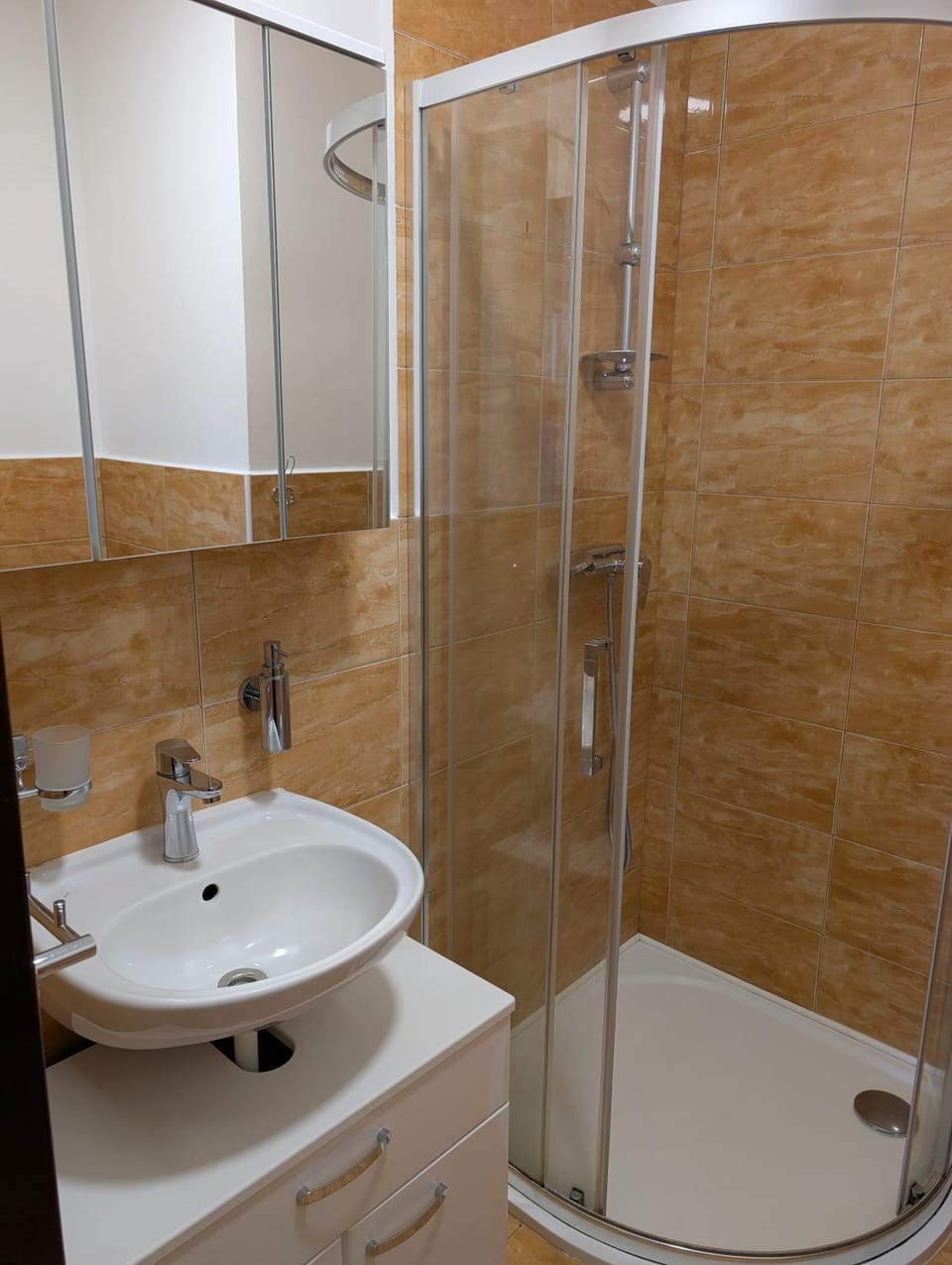 Shower, Bathroom