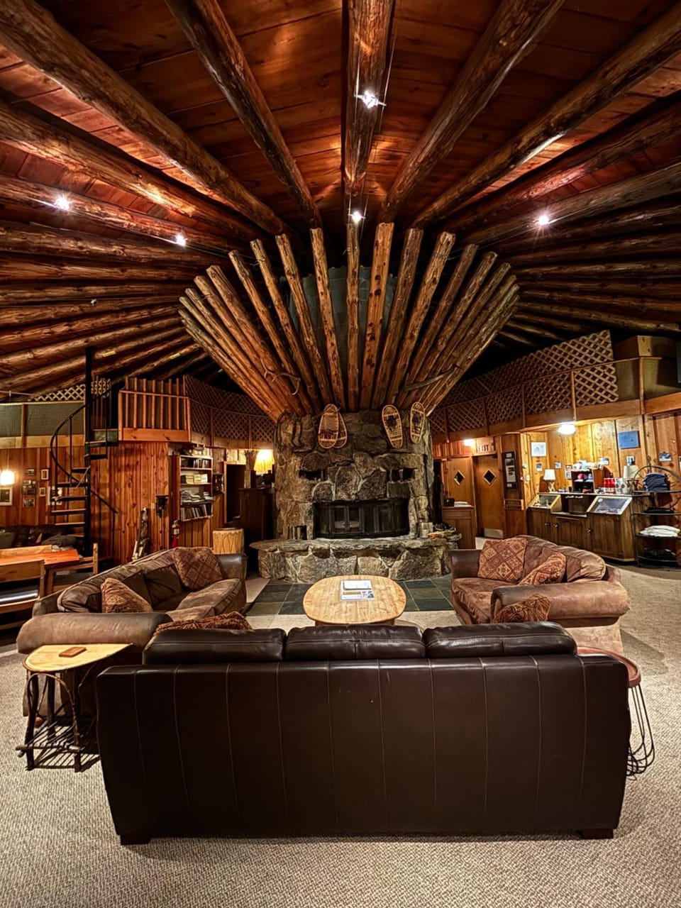 Living room, Seating area, fireplace