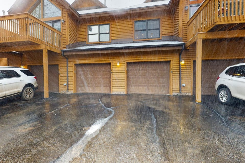 Snake River Village Apartment in Keystone