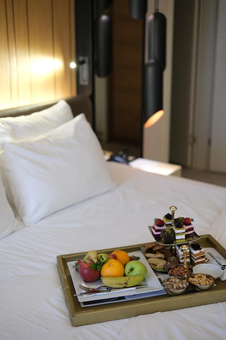 room service, room service