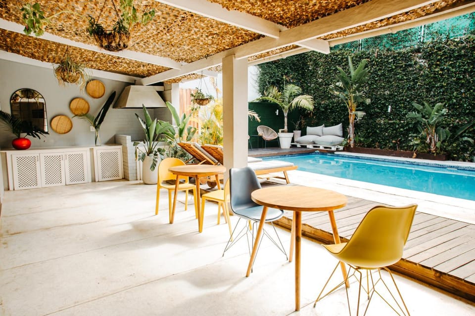 Swimming pool