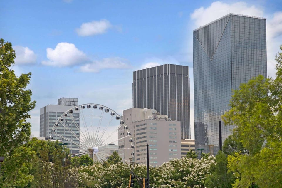 Day, View (from property/room), City view