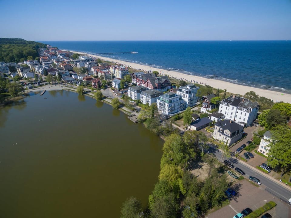 Bird's eye view, Beach