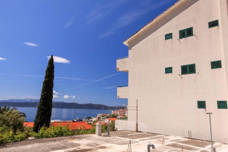 Property building, Facade/entrance, View (from property/room), Other, Sea view
