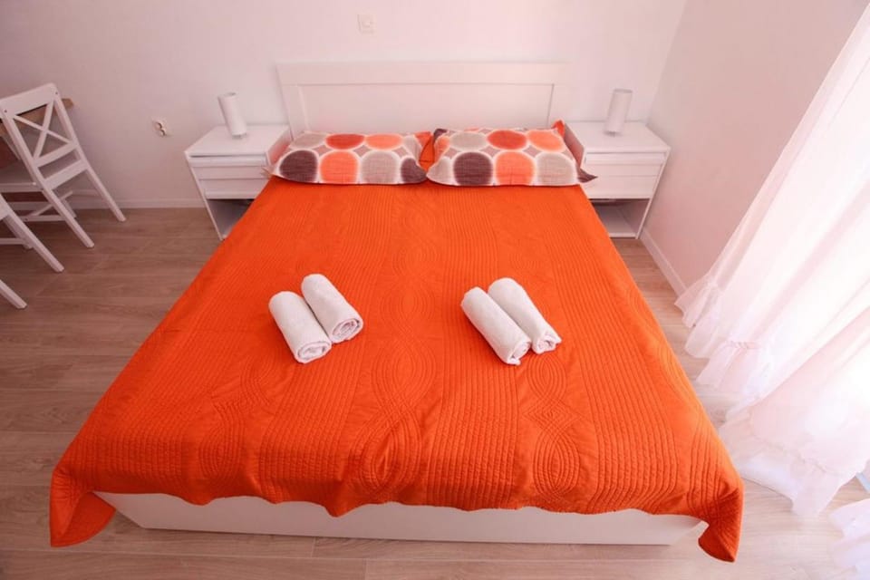 Bed, Other, Bedroom, Area and facilities