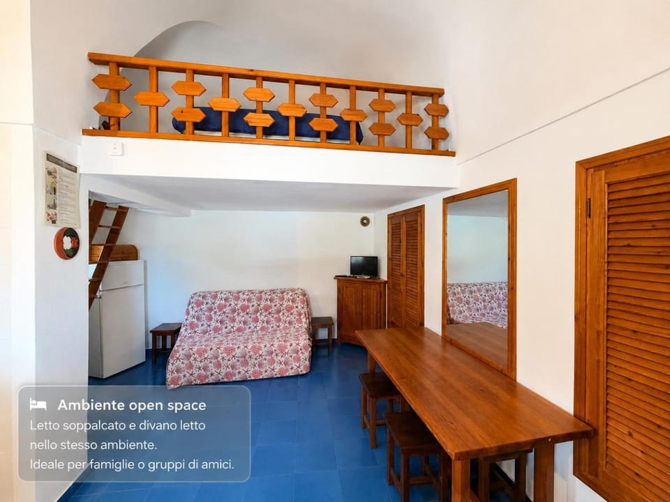 Living room, Bedroom