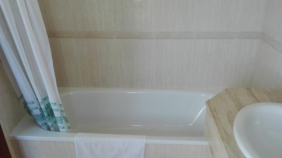 Pension Pilar Hostel in Sanxenxo