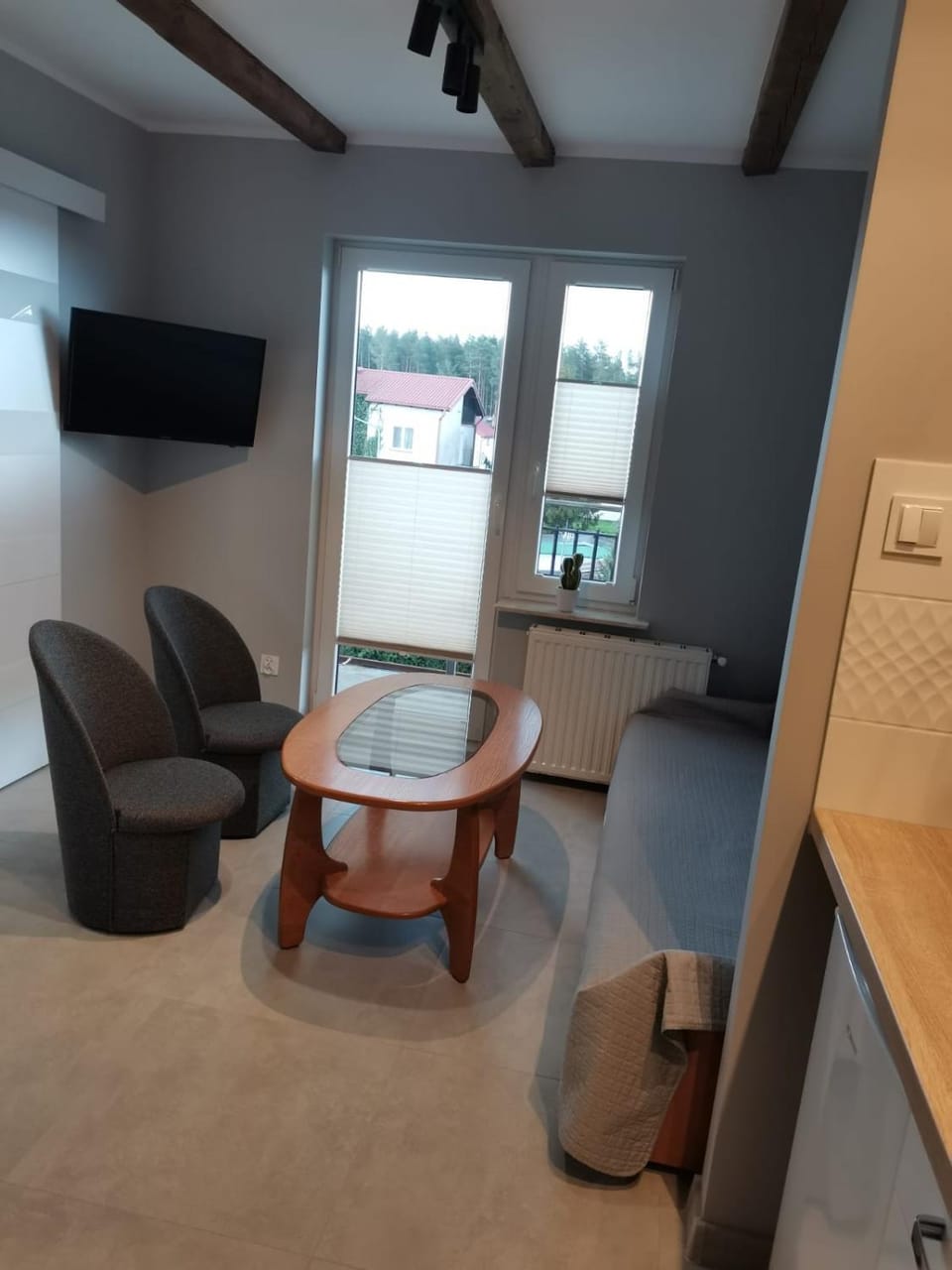 Kitchen or kitchenette, Seating area