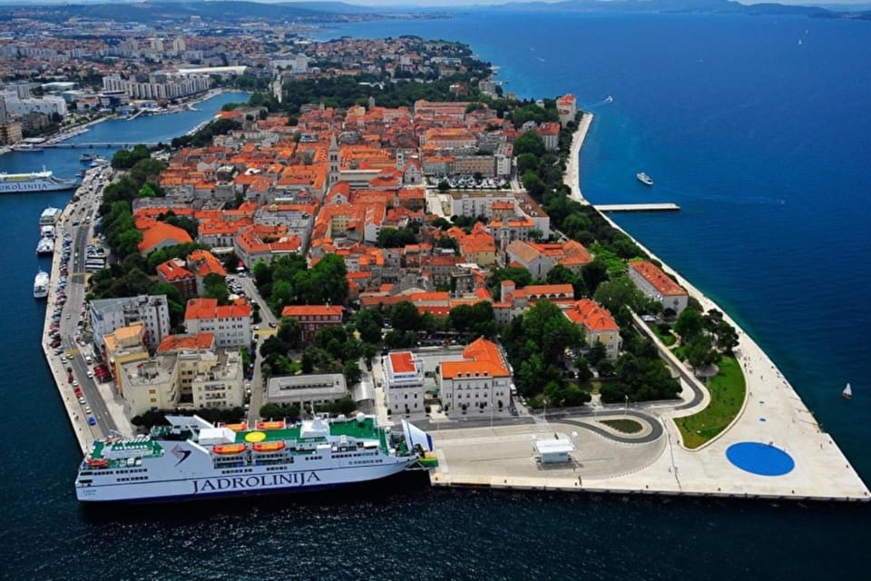 Room MARE Apartment in Zadar