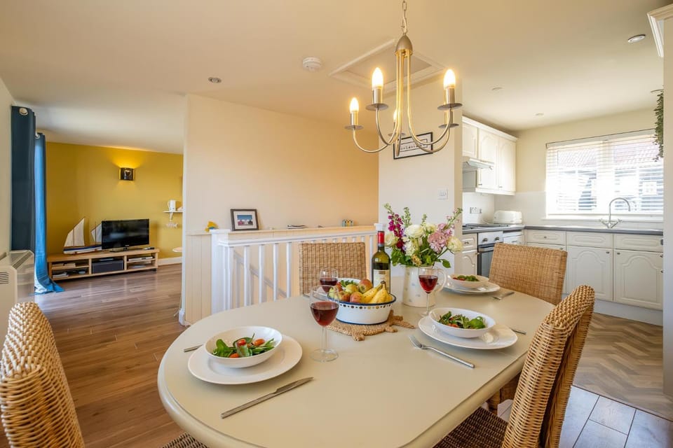 2 Bell Lodge, Thorpeness House in Leiston