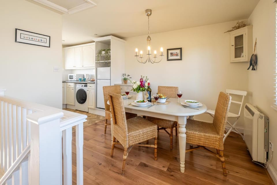 2 Bell Lodge, Thorpeness House in Leiston